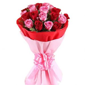 20 Pcs Mixed Thai Roses with color Tissue in a bouquet. Roses are imported from Thailand