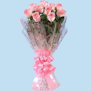 10 Pcs Pink Thai Roses with color Tissue in a bouquet. Roses are imported from Thailand